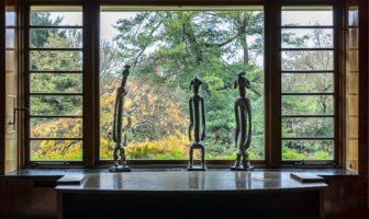 Tentoonstelling. Afrikaanse kunst vindt haar weg naar het van Buuren Museum